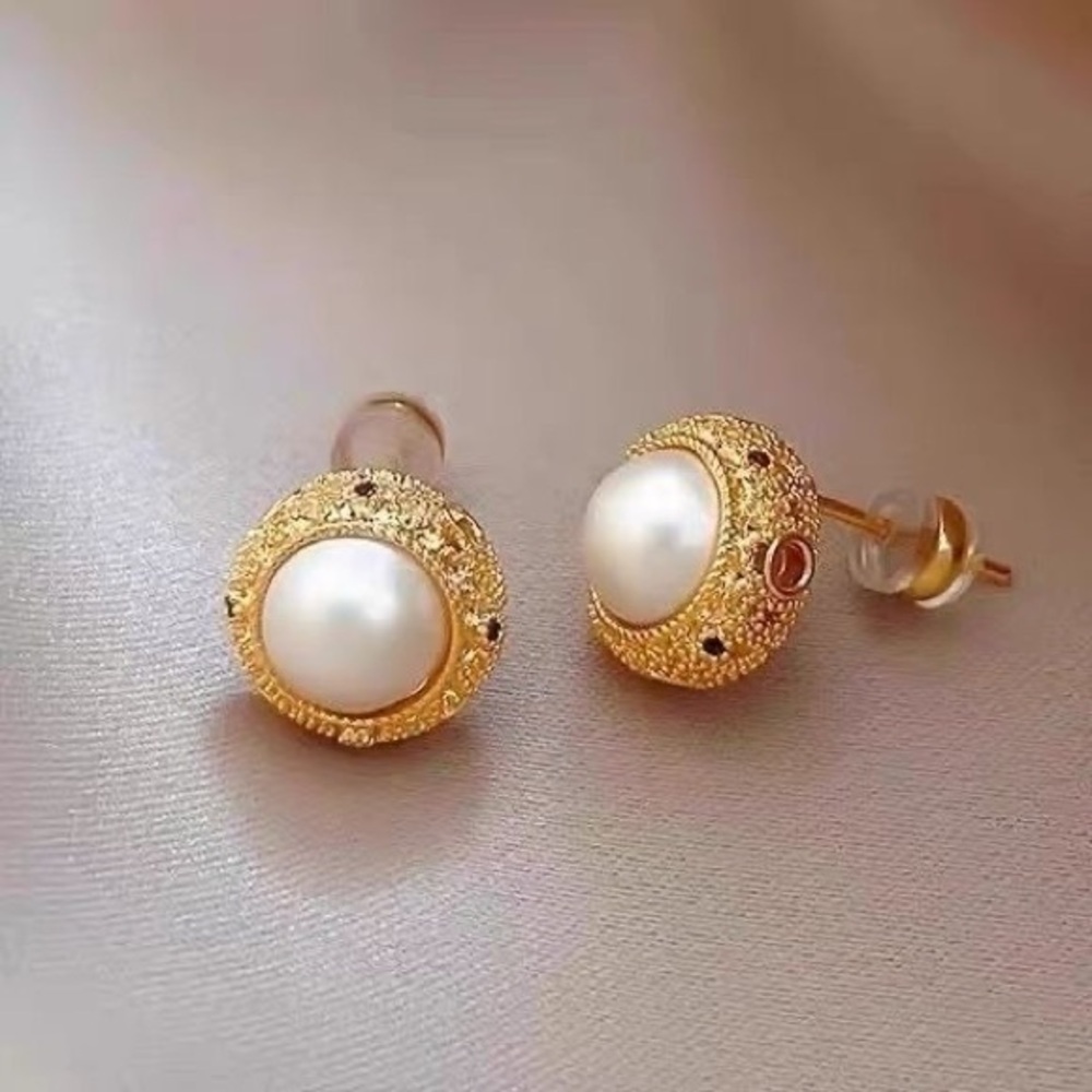 Vintage Gold Dome Faux Pearl Stud Earrings Inspired by Old-World Royal‎ Jewelry
